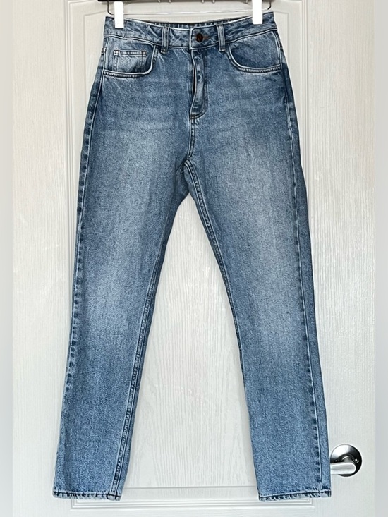 Reclaimed Vintage Denim - Reclaimed Vintage ASOS Light Wash Mom Jeans Sz 24 Straight Leg 90s Style Y2K